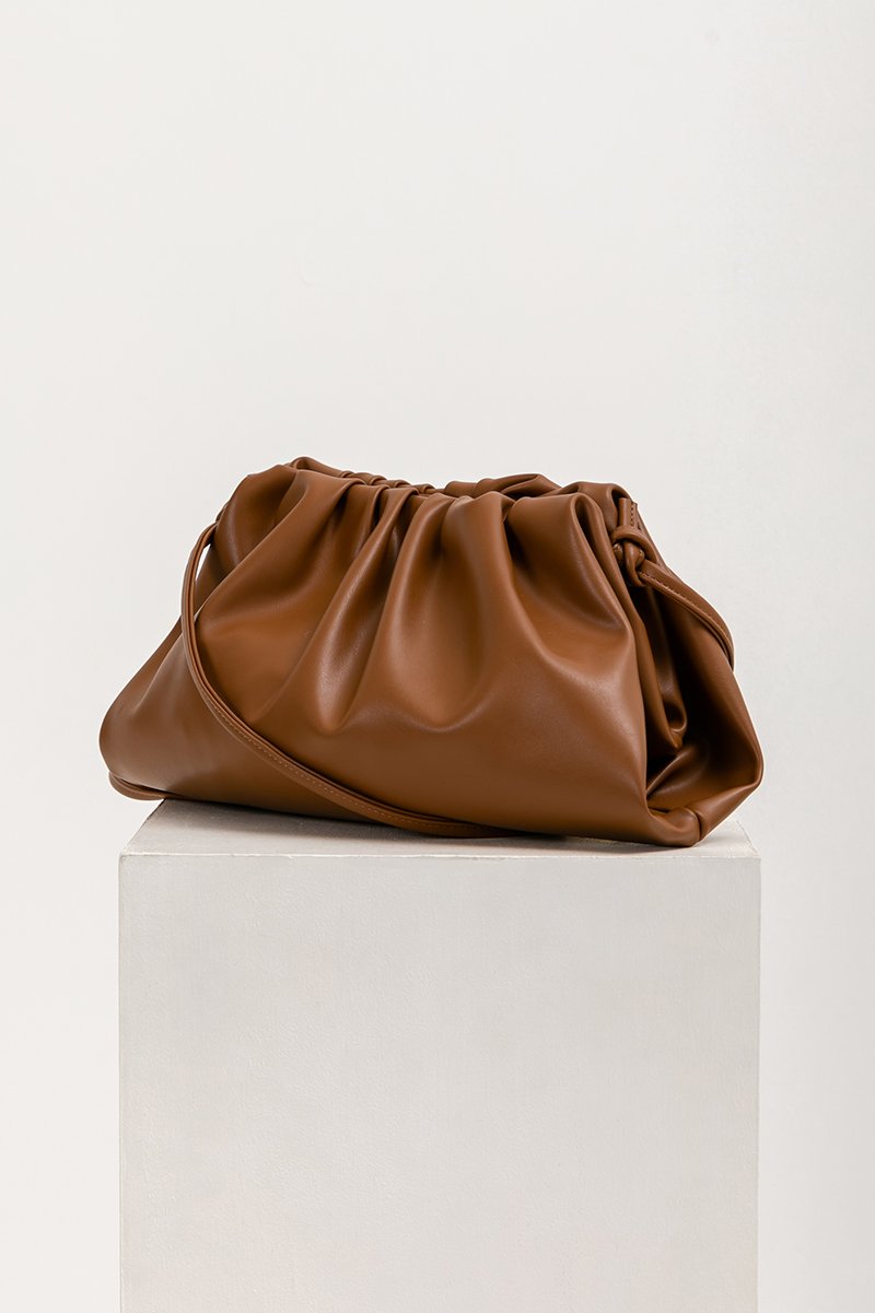 LILIO DUMPLING BAG