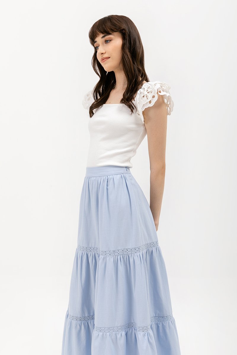 ZENDAYA LACE TIERED SKIRT