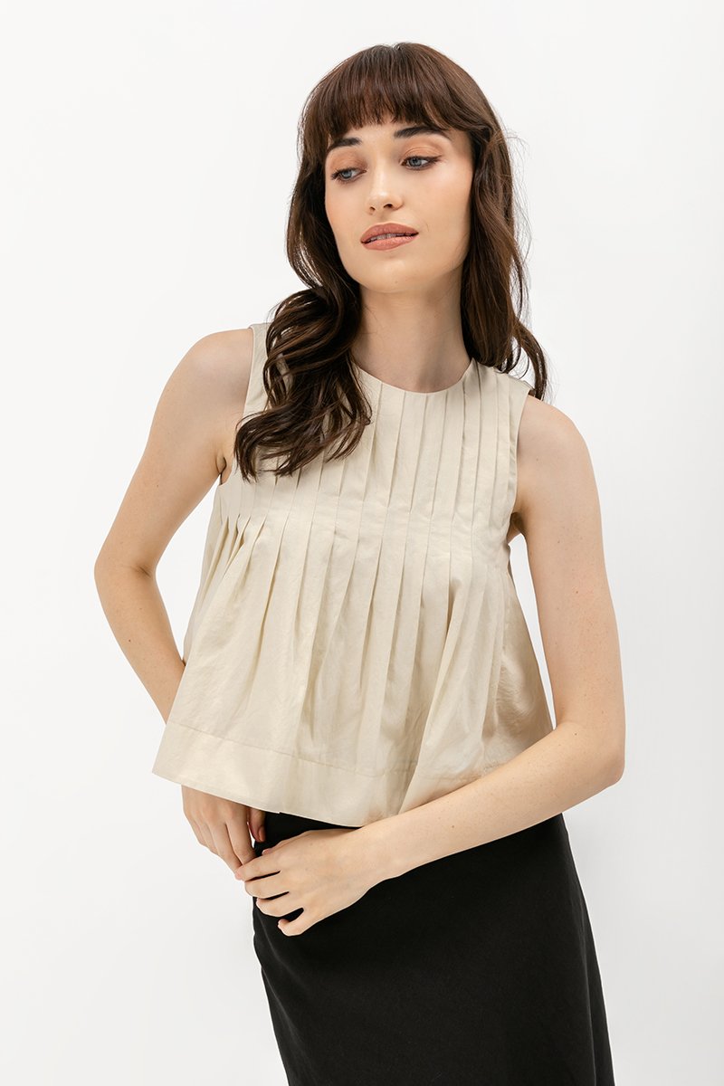 *BACKORDER 4* SHANAE PLEATED TOP