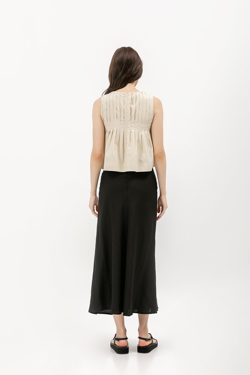 *BACKORDER 4* SHANAE PLEATED TOP