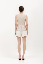 BRIELLE BUTTONDOWN VEST TOP