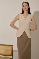 BRIELLE BUTTONDOWN VEST TOP