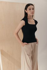 BRIAR CAPPED SLEEVE TEE
