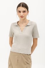 ANTONIO COLLARED KNIT TOP