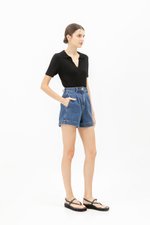 ANTONIO COLLARED KNIT TOP