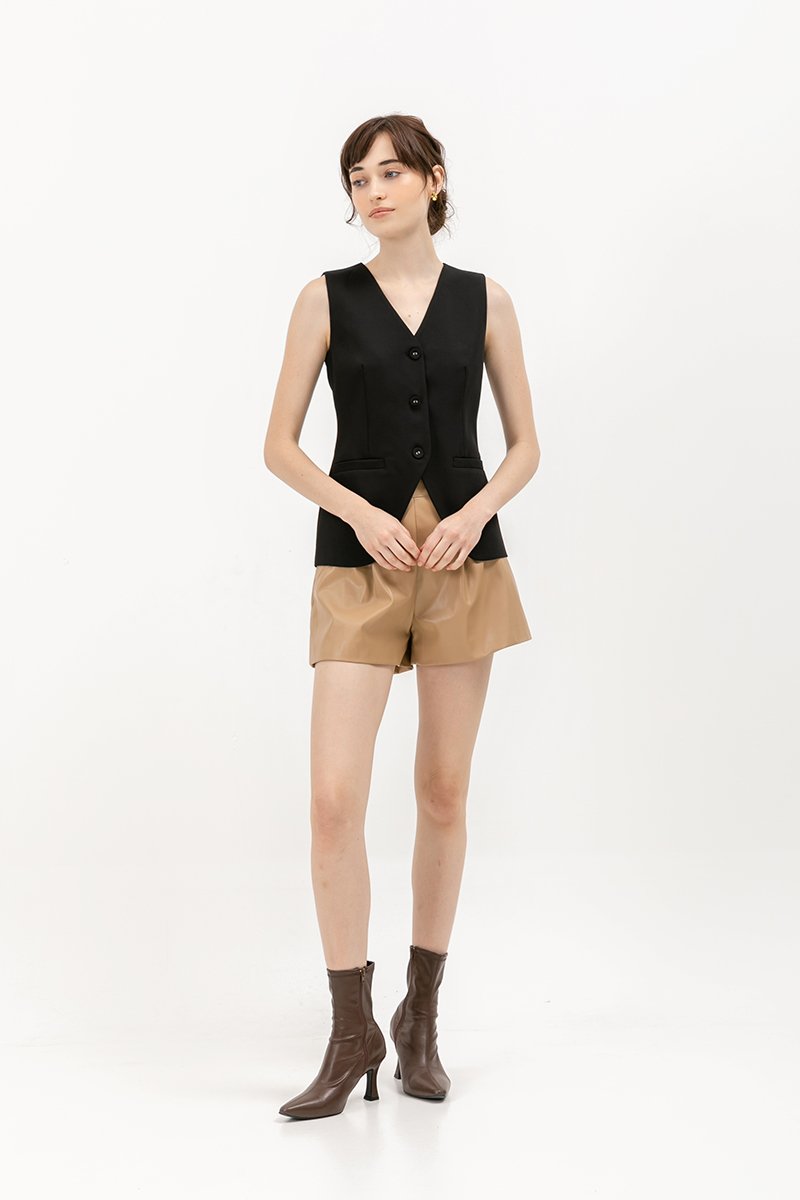 BRIELLE BUTTONDOWN VEST TOP