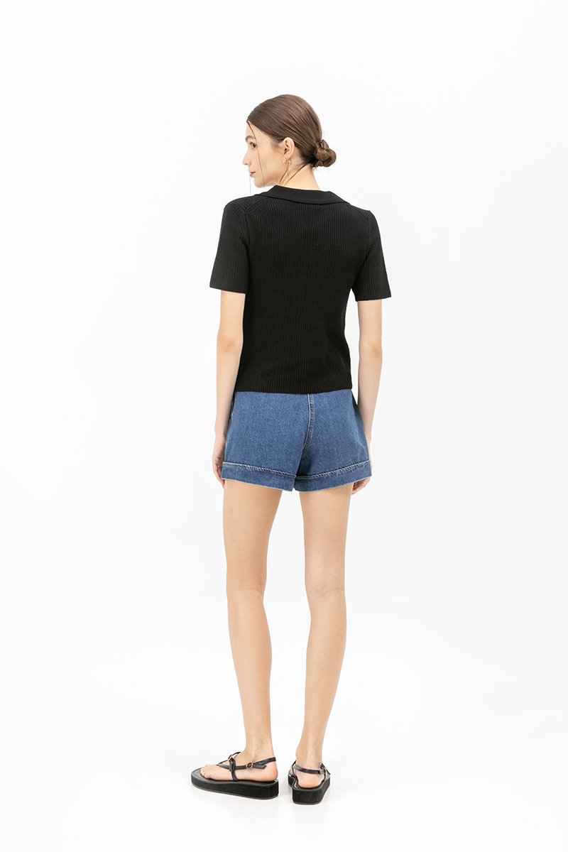 ANTONIO COLLARED KNIT TOP