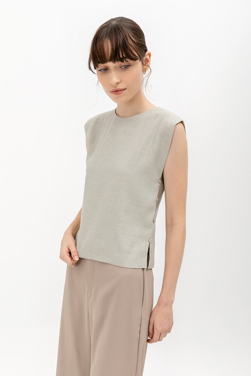 LUKA TEXTURED TOP