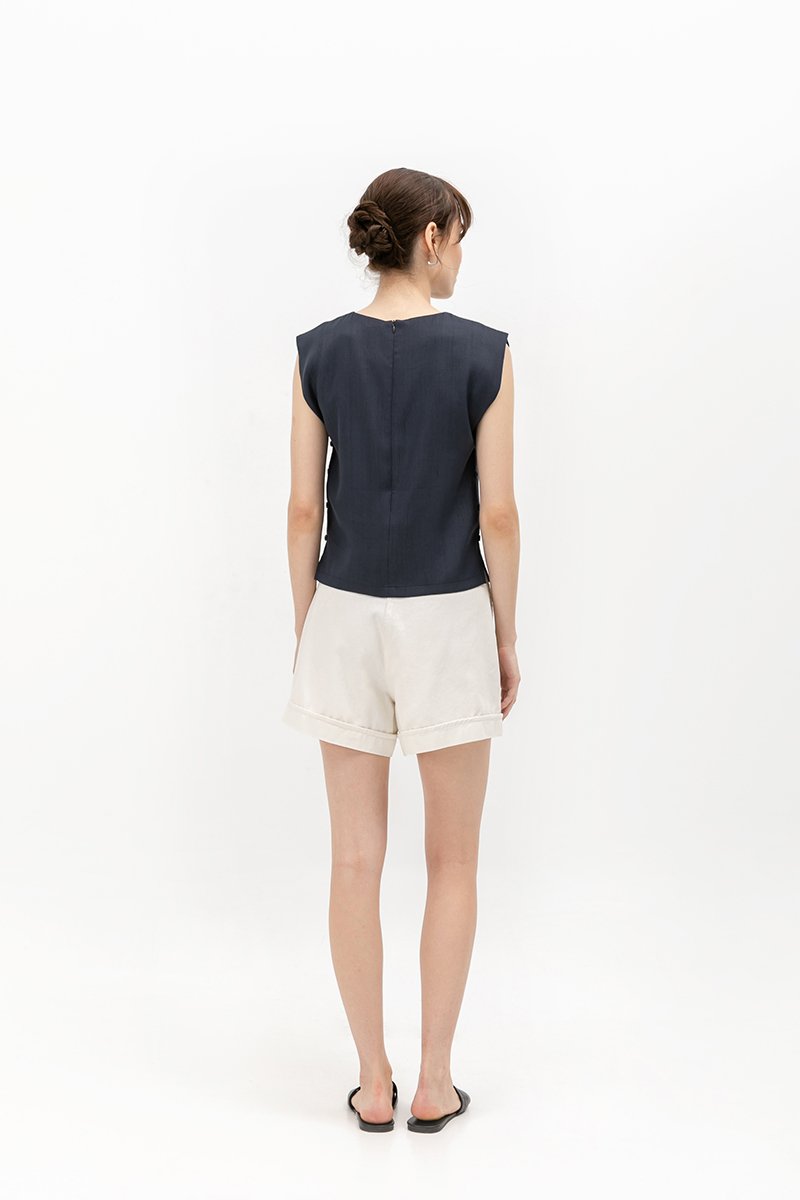 LUKA TEXTURED TOP