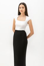 NOELY LONG KNITTED SKIRT