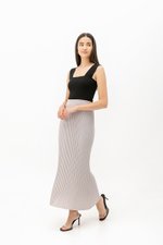 NOELY LONG KNITTED SKIRT