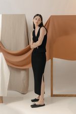 LUCIA KNITTED SKIRT WITH SLIT LUCIA KNITTED SKIRT WITH SLIT
