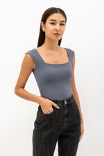 PERLA BUTTERY SOFT PADDED TEE PERLA BUTTERY SOFT PADDED TEE