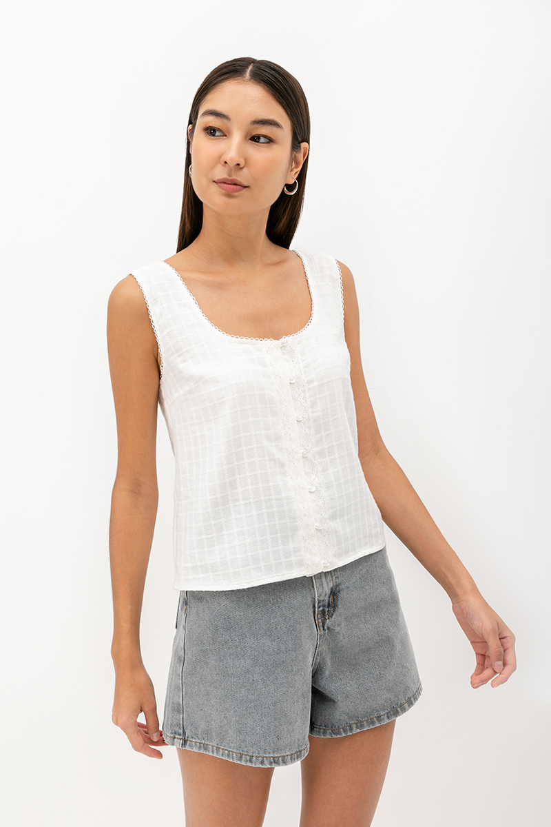 JODY COTTON EYELET TOP