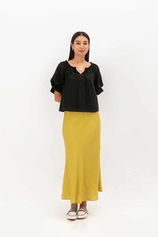 ALVA PUFF SLEEVE TIE-NECK TOP