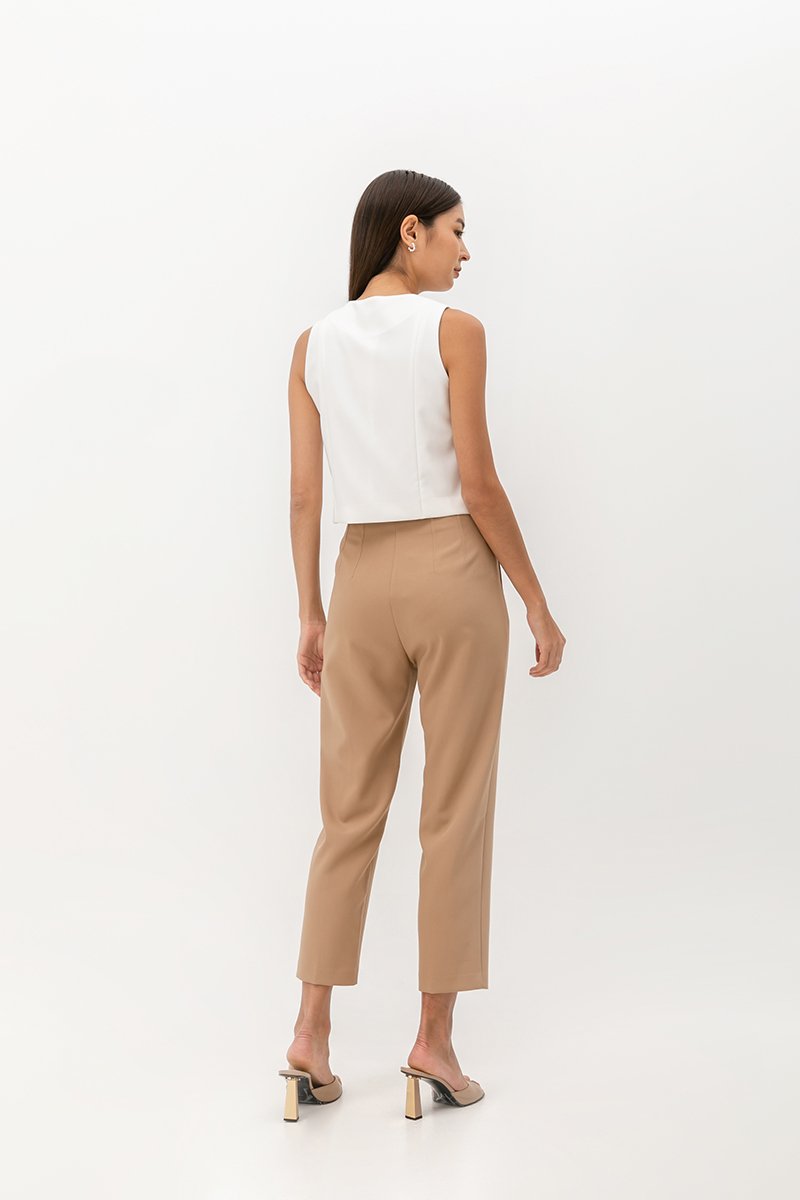 SASKIA CONTRAST BUTTON VEST