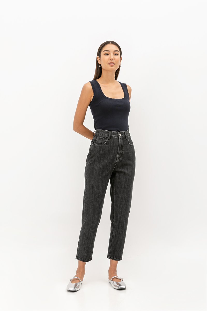RAYLEE KNIT SCALLOP SQUARE NECK TANK TOP