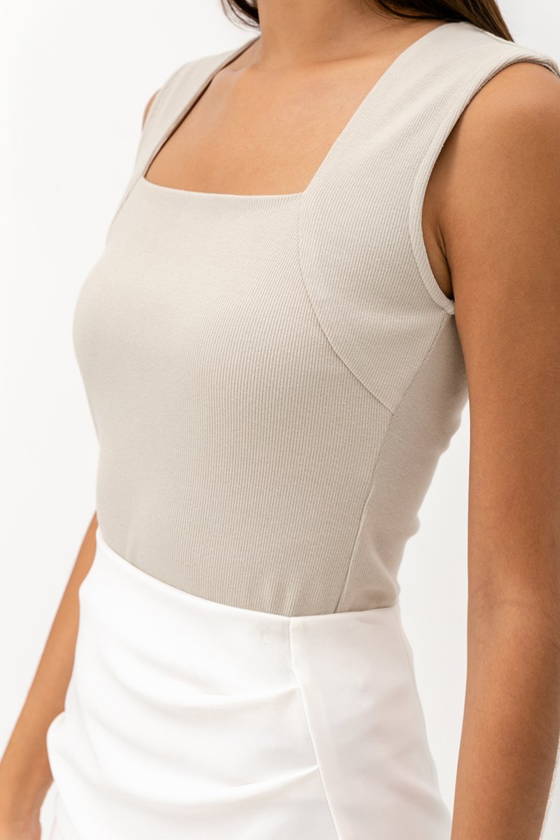 LYANNA RIBBED SQUARE NECK TANK TOP