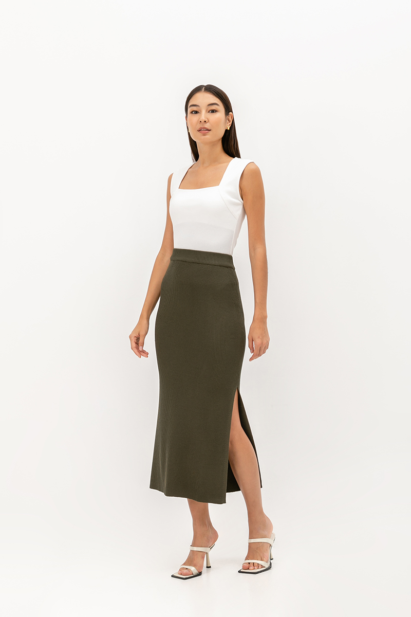 LUCIA KNITTED SKIRT WITH SLIT