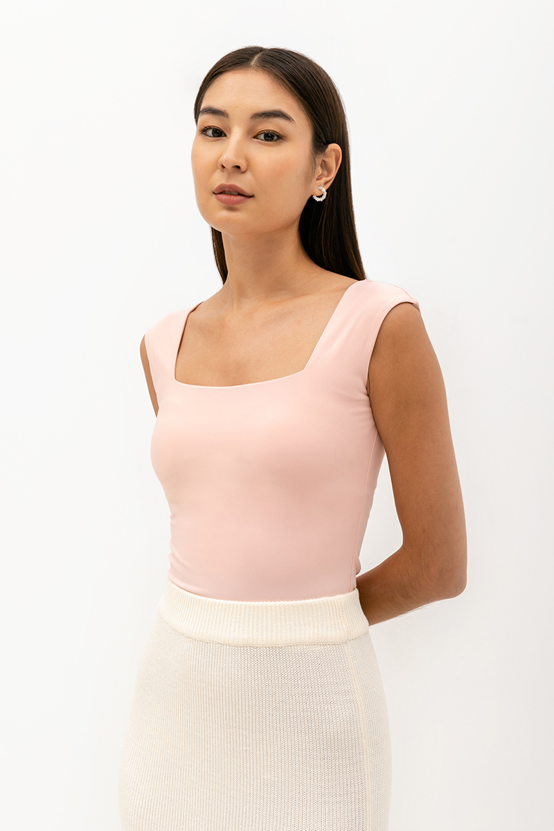 PERLA BUTTERY SOFT PADDED TEE