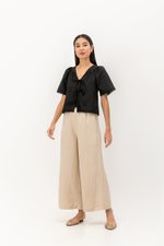 SANNY TIE FRONT LACE HEM TOP