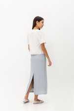 SANNY TIE FRONT LACE HEM TOP