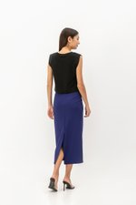ARIA PADDED SHOULDER TOP