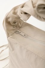 SANDER MULTI-WAY SCRUNCHIE BAG