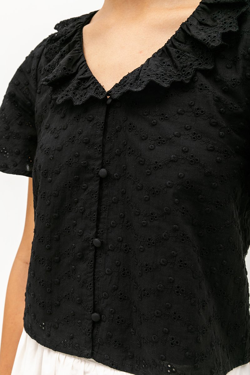 SHYE RUFFLE COLLAR EYELET TOP