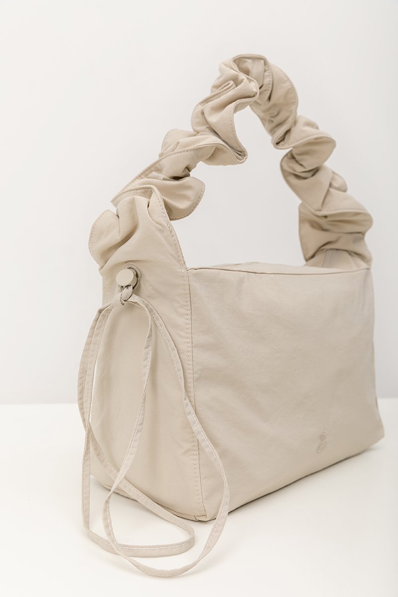 SANDER MULTI-WAY SCRUNCHIE BAG