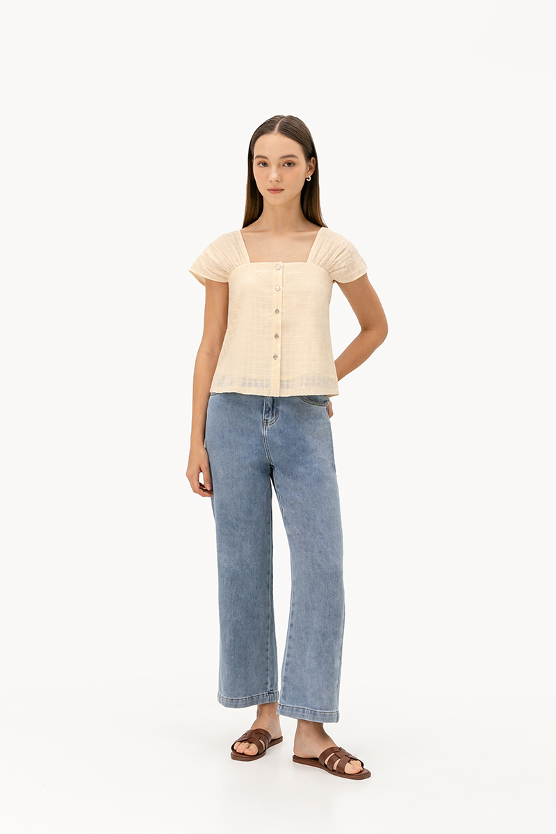 NICOLA BUTTONDOWN TOP