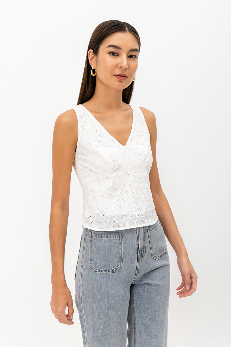 DORALYNN EYELET TOP