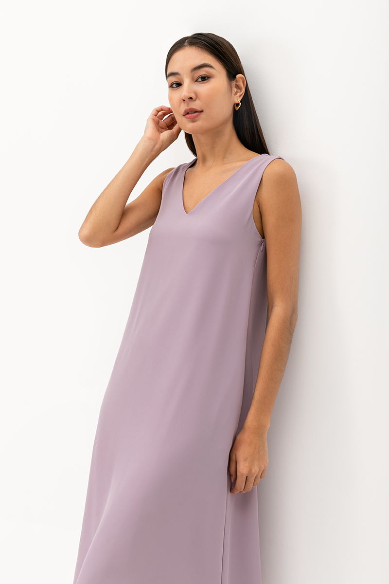 CAROL V BACK SLEEVELESS MAXI DRESS