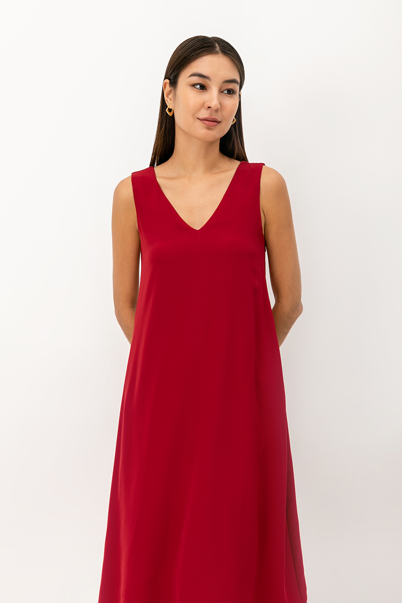 CAROL V BACK SLEEVELESS MAXI DRESS