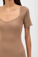 KAIRO SWEETHEART NECKLINE KNIT MIDI DRESS