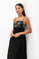 IRISA CONTRAST FLORAL EMBROIDERY MAXI LINEN DRESS