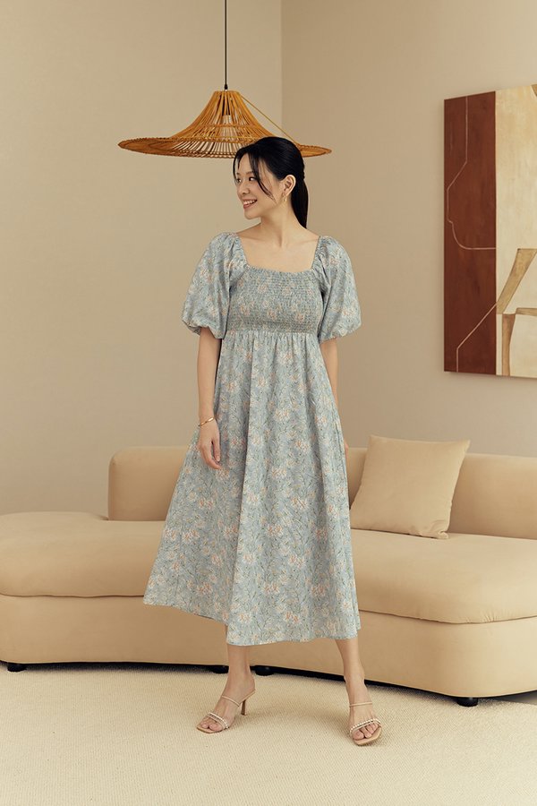 WISTERIA FLORAL SMOCKED DRESS