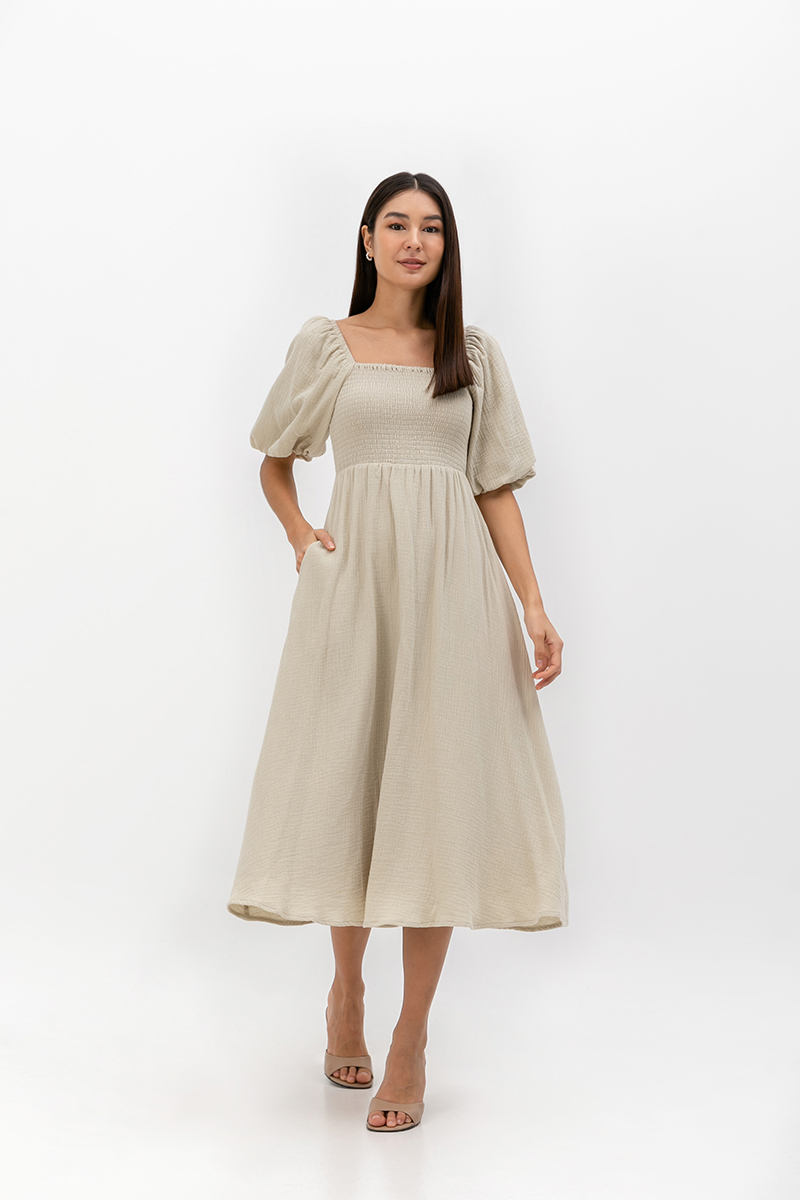 CASIE PUFF SLEEVE SMOCKED MIDI DRESS