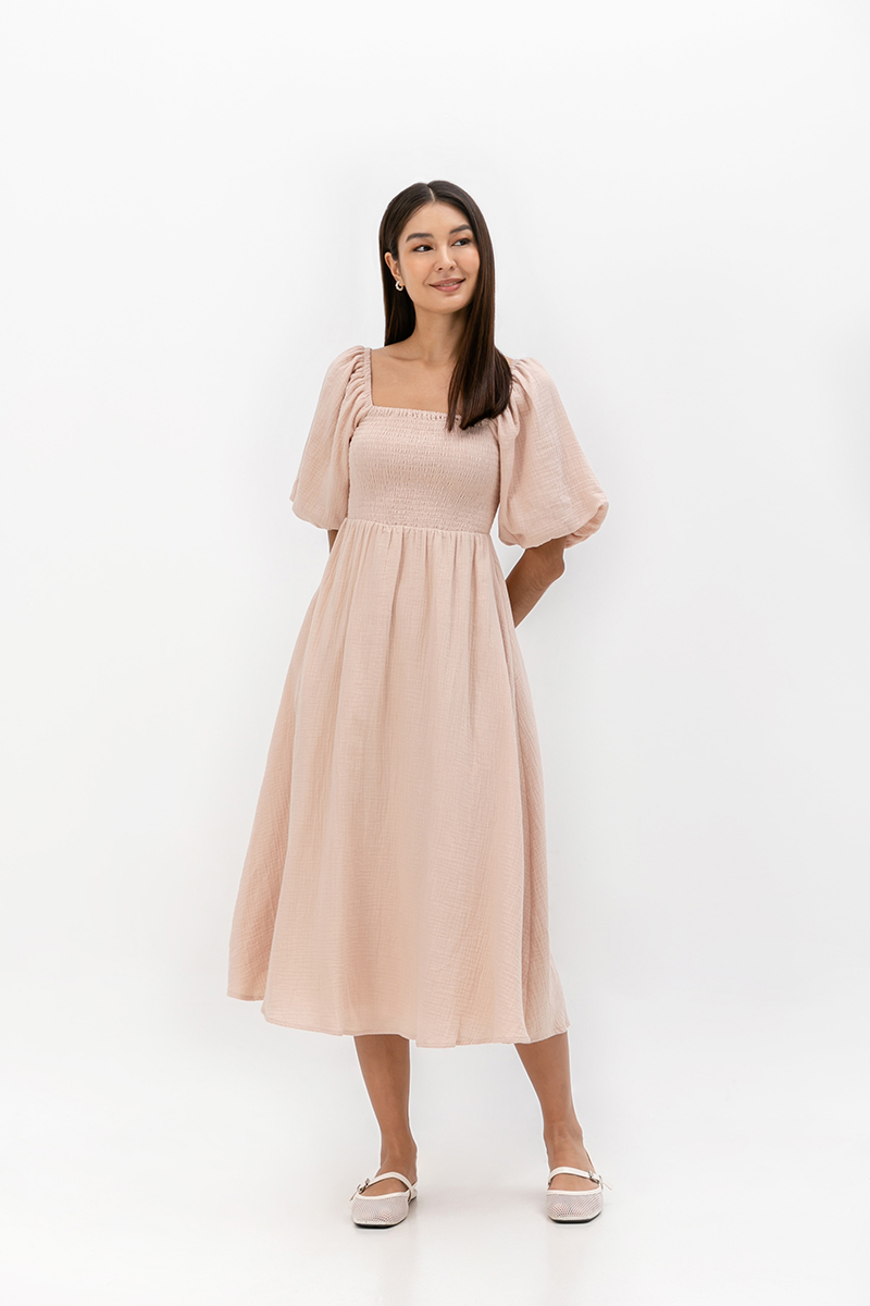 CASIE PUFF SLEEVE SMOCKED MIDI DRESS