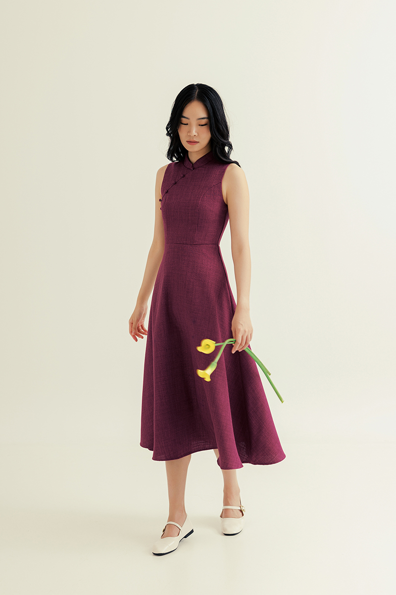 SADIE TEXTURED FIT AND FLARE CHEONGSAM DRESS