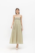 KRISSA PRINT SMOCKED CAMI MIDI DRESS KRISSA PRINT SMOCKED CAMI MIDI DRESS