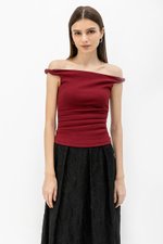 KASSIE OFF SHOULDER TWIST RUCHED TOP