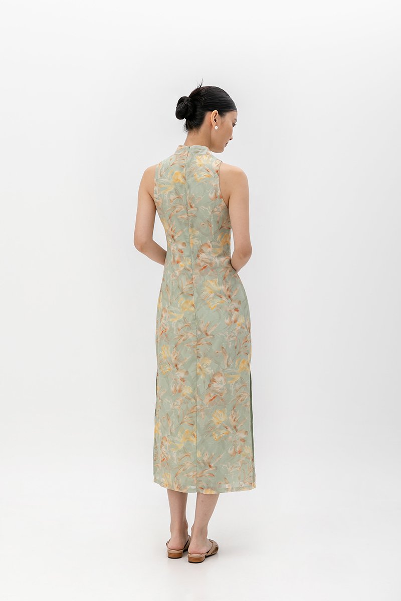 VELDA FLORAL CHEONGSAM DRESS VELDA FLORAL CHEONGSAM DRESS