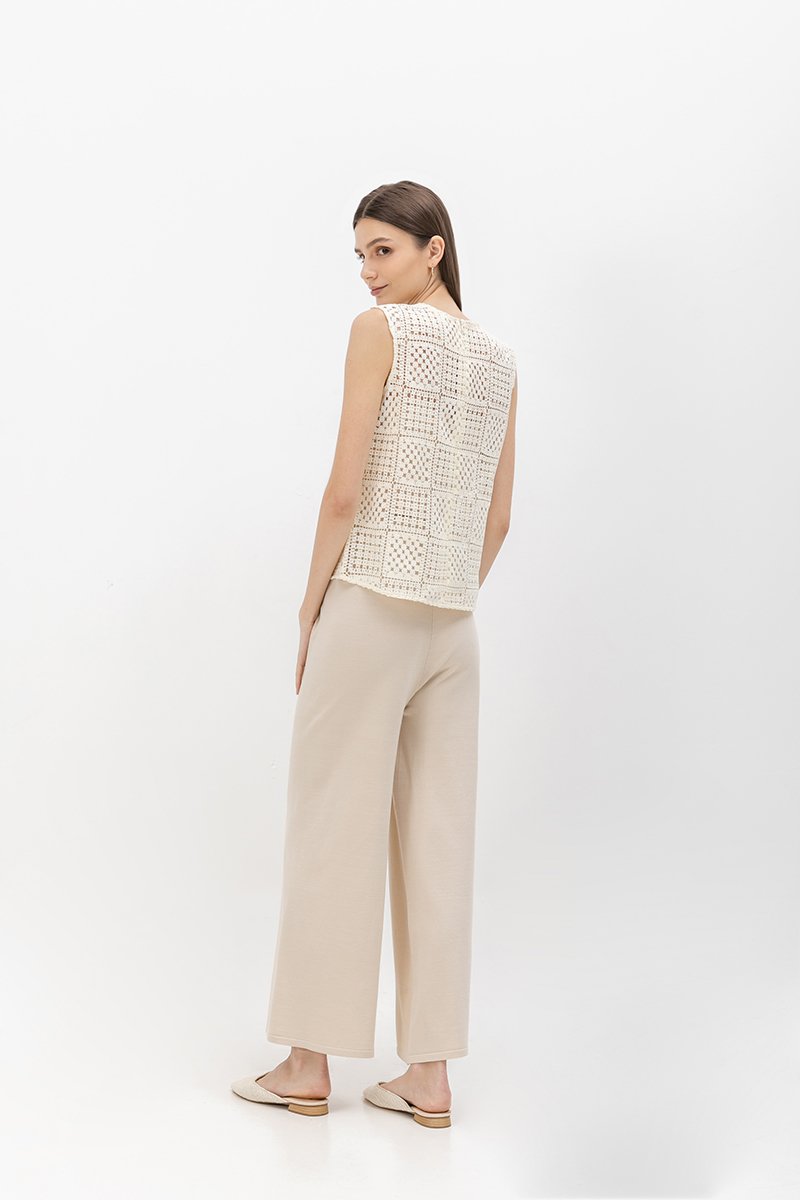 ISLA LACE TOP