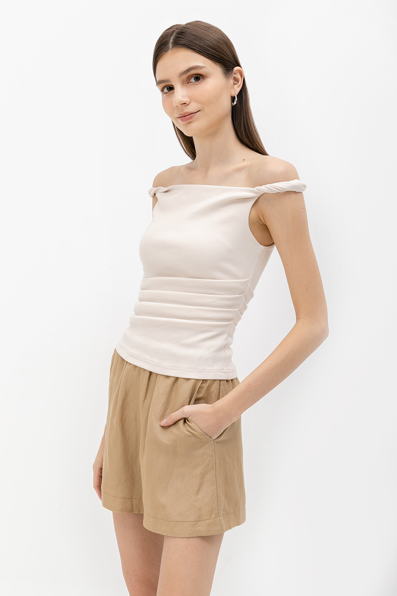 KASSIE OFF SHOULDER TWIST RUCHED TOP