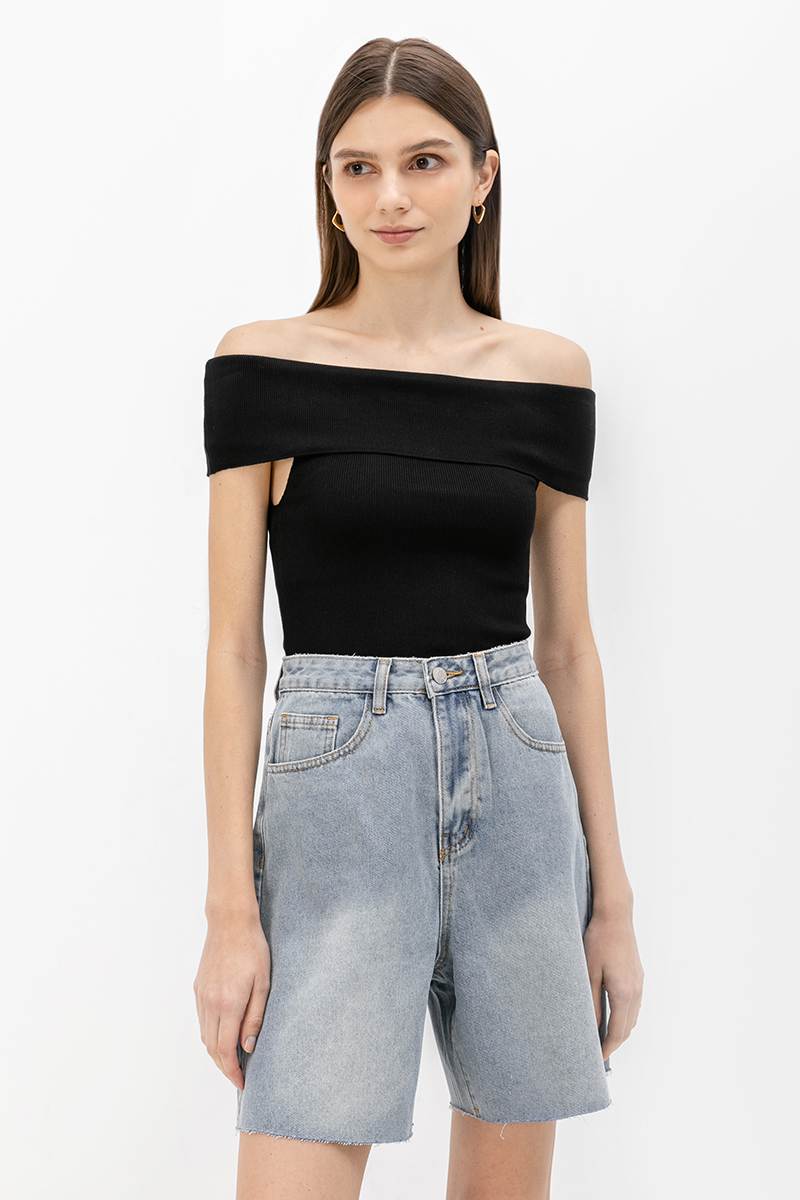 JANE OFF SHOULDER KNIT TOP