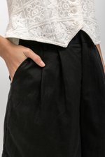 DANNI PLEATED LINEN SHORTS