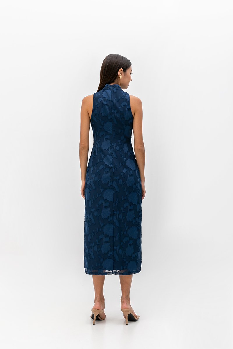 YARA FLORAL TEXTURED SHEATH MIDI CHEONGSAM