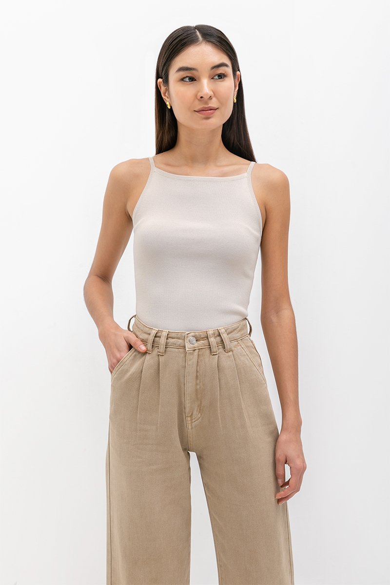 WESLEY PLEATED STRAIGHT LEG DENIM JEANS (PETITE)