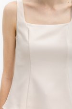 FLORINE SQUARE NECK PANEL TOP